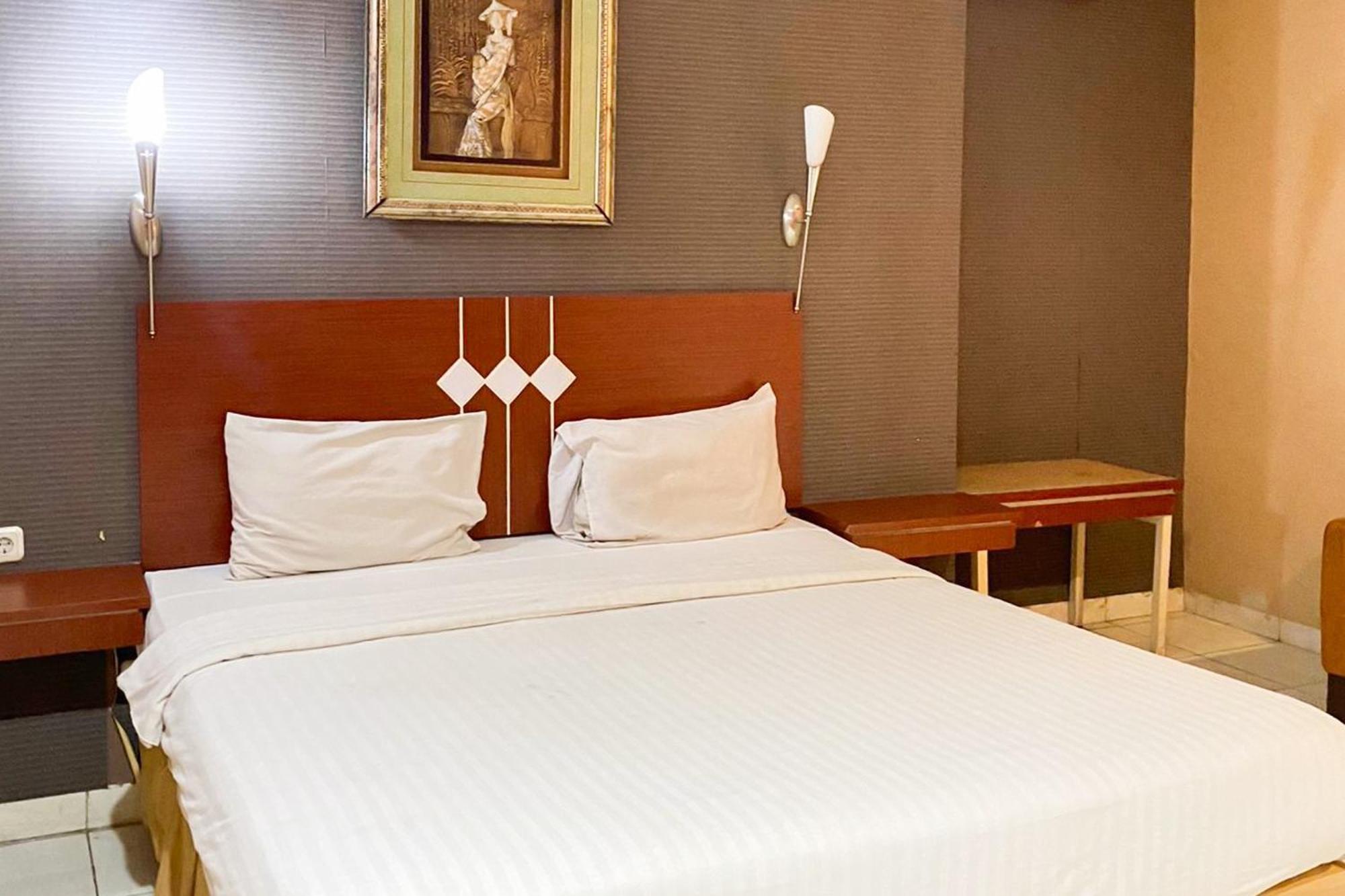 Urbanview Trisula Hotel Макасар Екстериор снимка